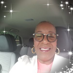 Meet your Posher, Yvette pierce